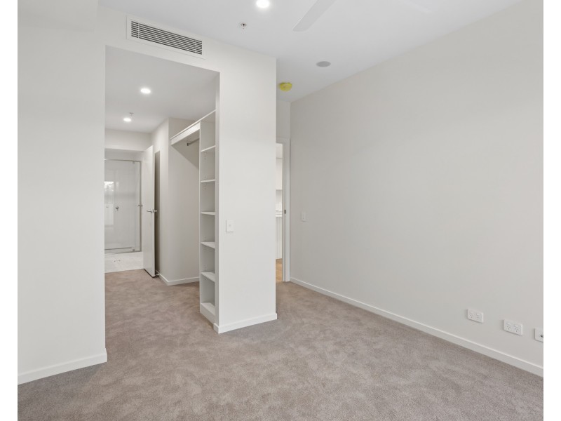 501/3 McConaghy Street,, Mitchelton QLD 4053