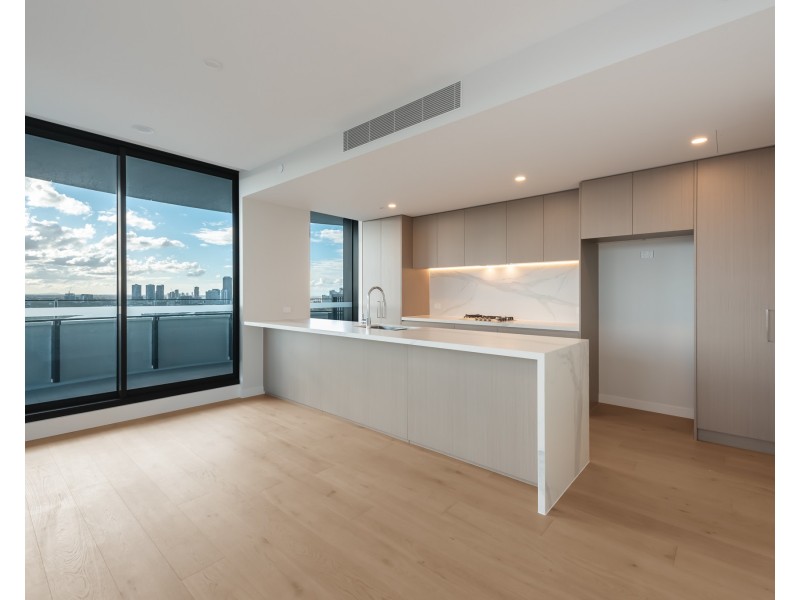 2201/36-44 Stanhill Drive, Surfers Paradise QLD 4217