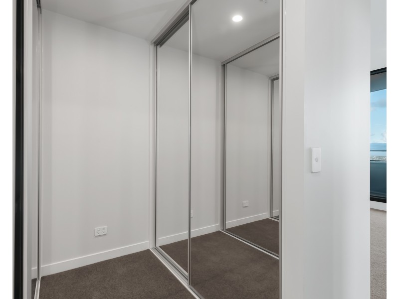 2201/36-44 Stanhill Drive, Surfers Paradise QLD 4217