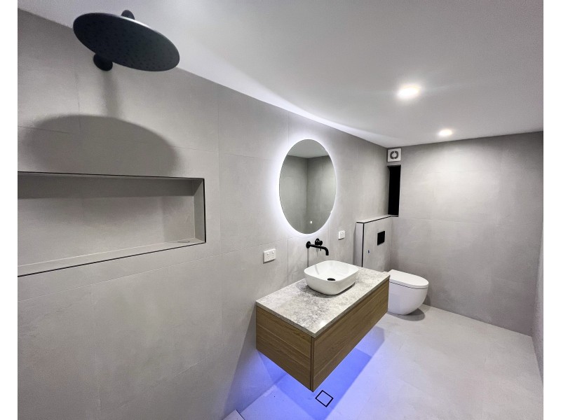 28 Ashburton st, Chapel Hill QLD 4069