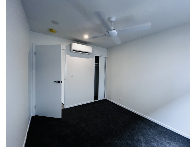 106/18 Selborne, Mount Gravatt East QLD 4122