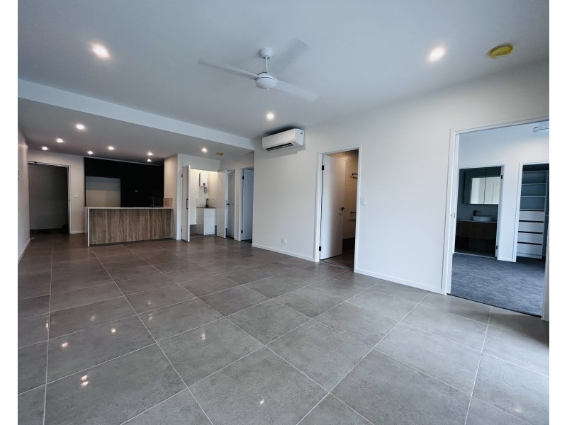 106/18 Selborne, Mount Gravatt East QLD 4122