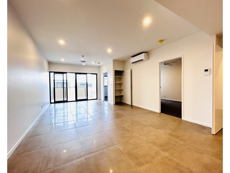 204/18 Selborne, Mount Gravatt East QLD 4122