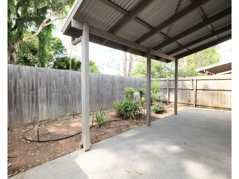 86 Jutland Street, Oxley QLD 4075