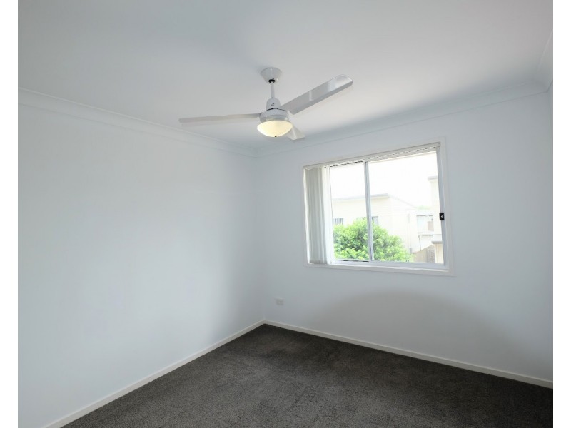 86 Jutland Street, Oxley QLD 4075