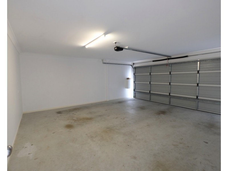 86 Jutland Street, Oxley QLD 4075