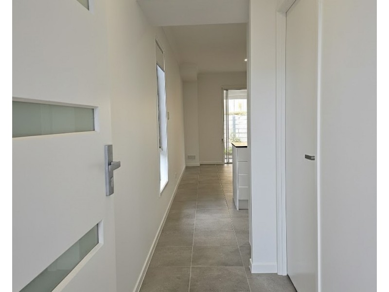 3/5 Royal Street, Kallangur QLD 4503