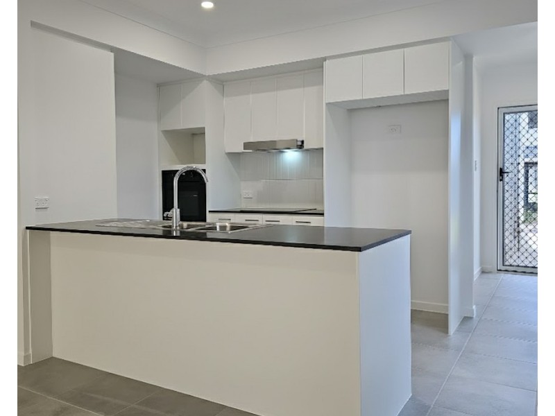 3/5 Royal Street, Kallangur QLD 4503