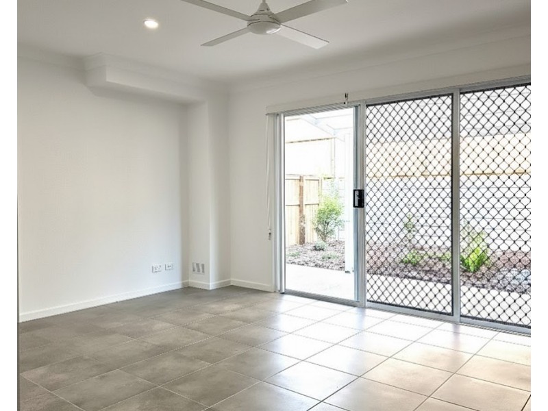3/5 Royal Street, Kallangur QLD 4503