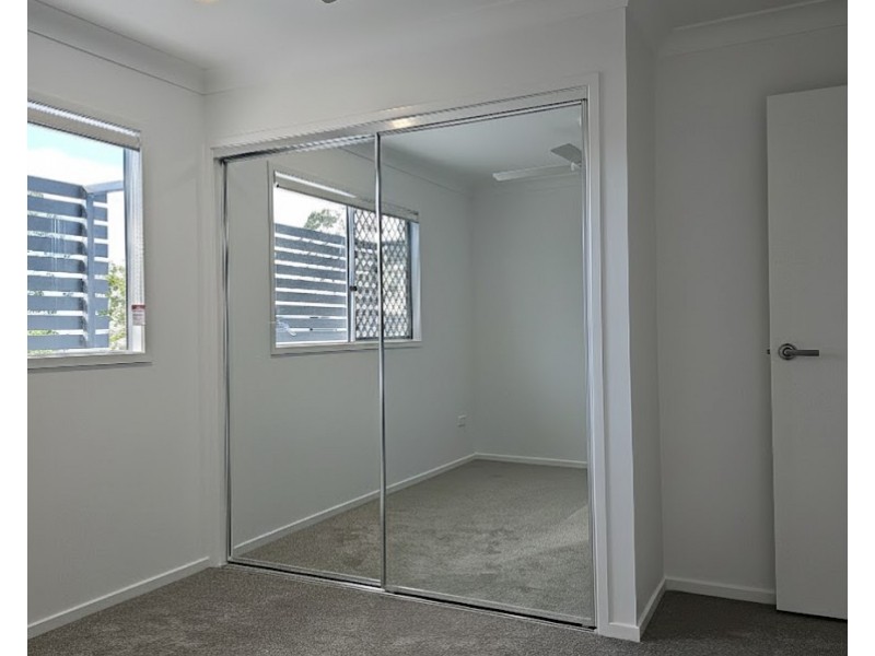 3/5 Royal Street, Kallangur QLD 4503