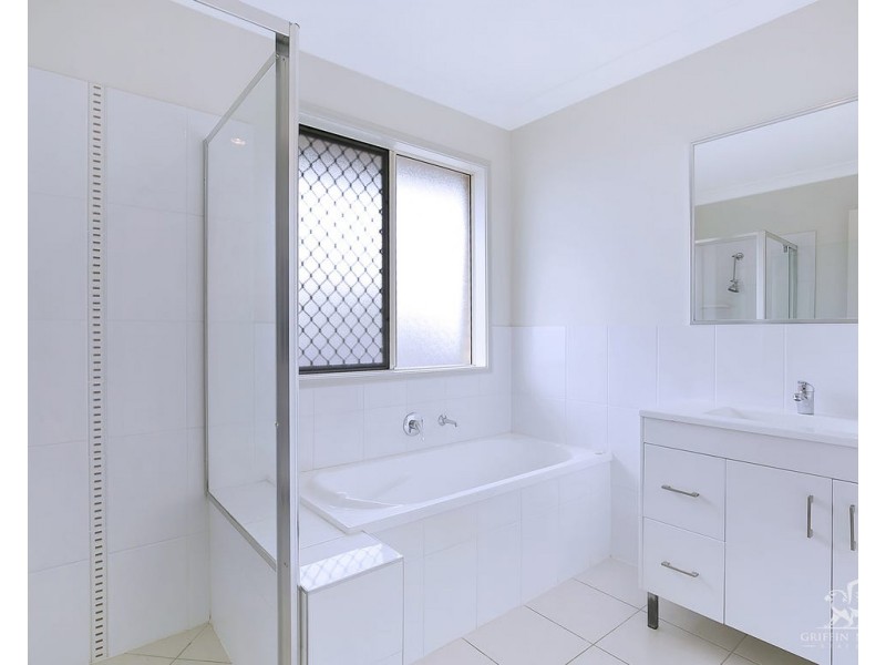 1/8 Wilton Court, Morayfield QLD 4506