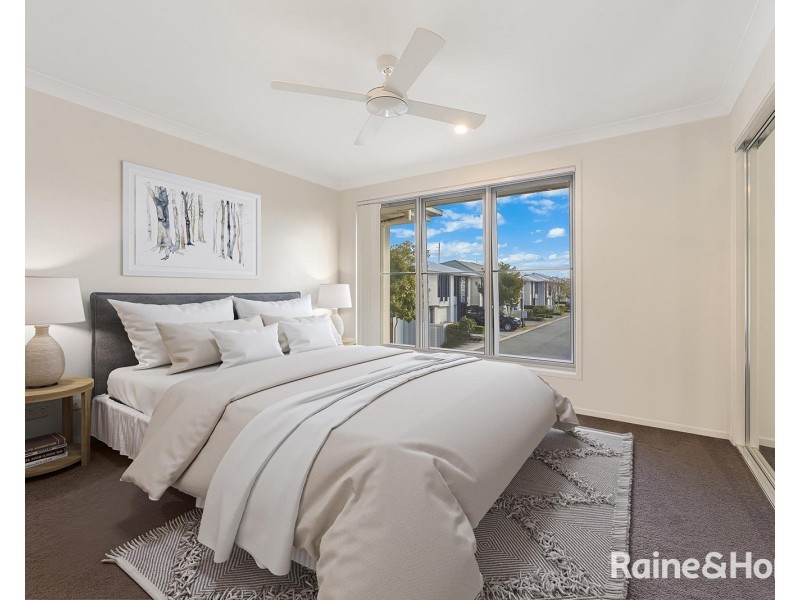 10/188 Gainsborough Drive, Pimpama QLD 4209