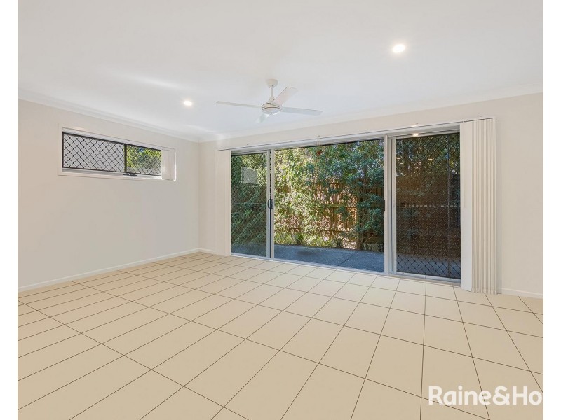 10/188 Gainsborough Drive, Pimpama QLD 4209