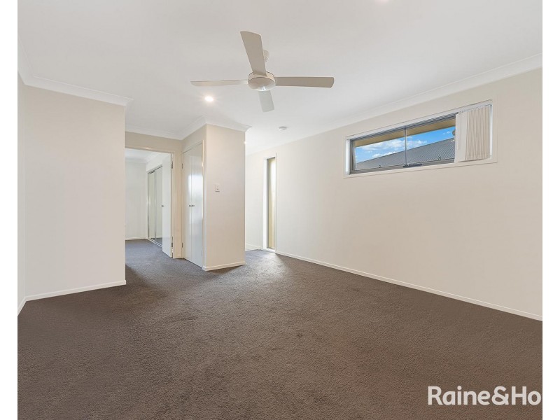 10/188 Gainsborough Drive, Pimpama QLD 4209