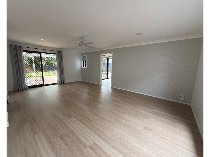 13 Reed Street, Ashmore QLD 4214