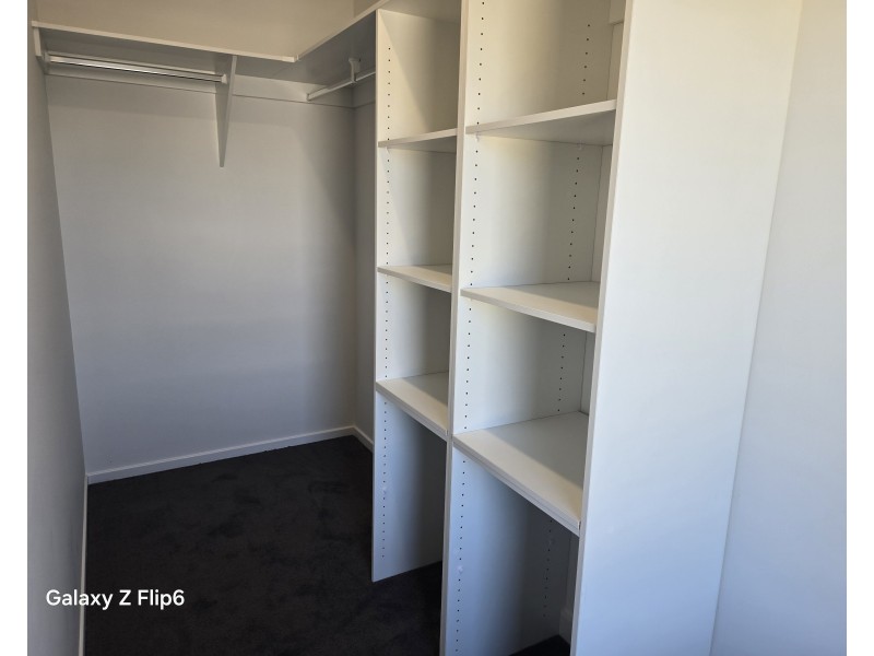 25/8 Taylor Place, Mackenzie QLD 4156