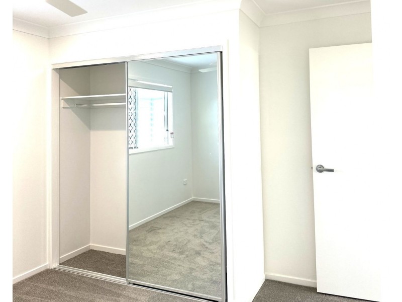 9/5 Royal Street, Kallangur QLD 4503