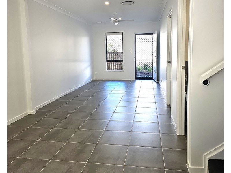 12/5 Royal Street, Kallangur QLD 4503