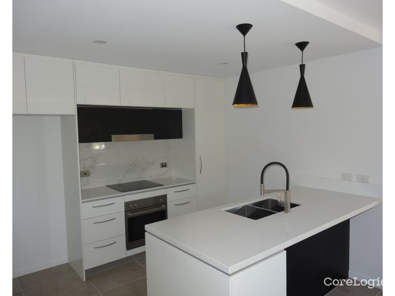 4/11 University Road, Mitchelton QLD 4053