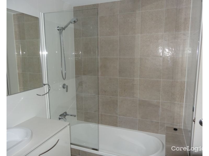 4/11 University Road, Mitchelton QLD 4053