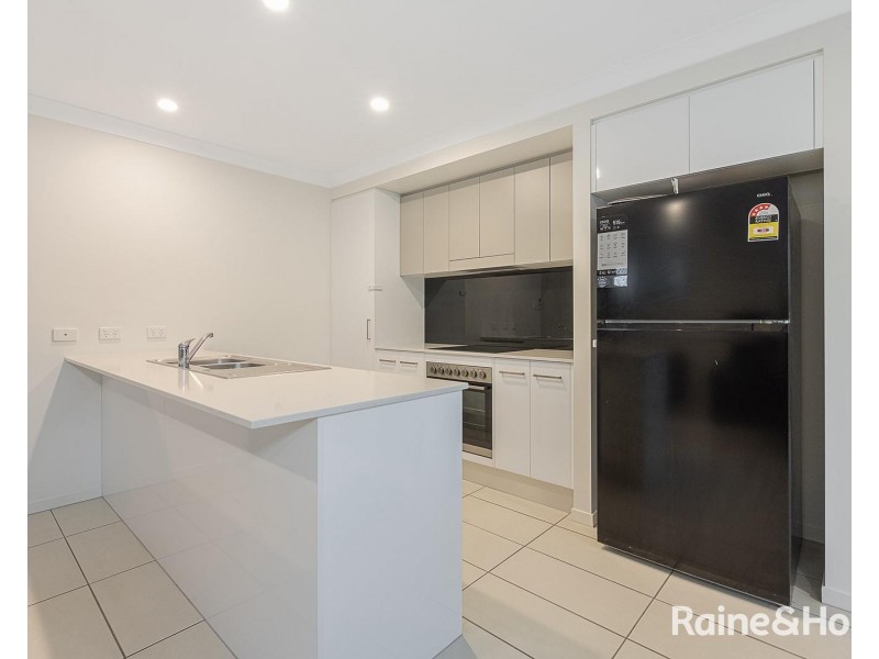 63/188 Gainsborough Drive, Pimpama QLD 4209