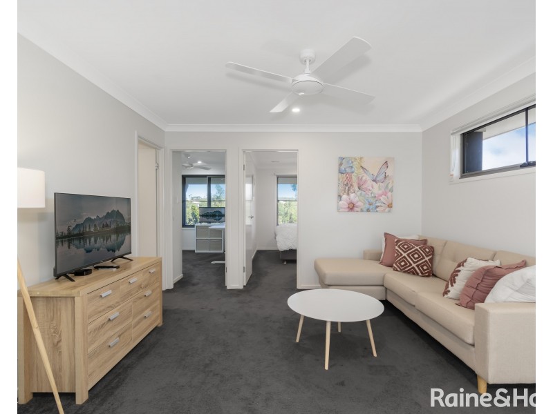 63/188 Gainsborough Drive, Pimpama QLD 4209