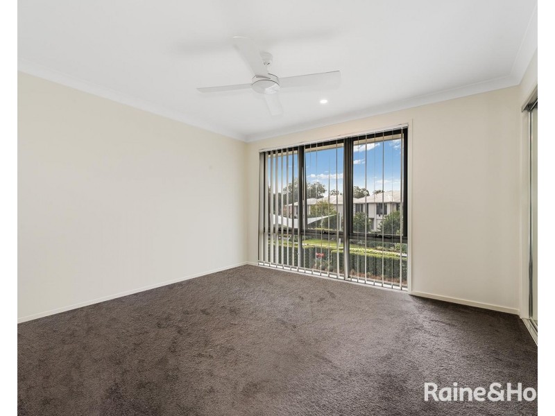 97/188 Gainsborough Drive, Pimpama QLD 4209