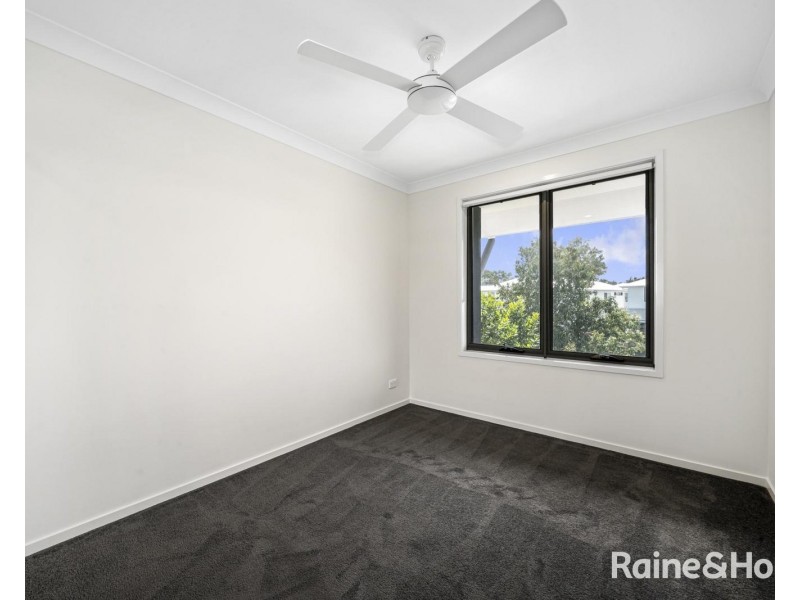 97/188 Gainsborough Drive, Pimpama QLD 4209