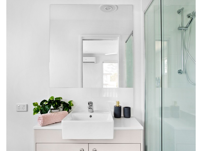 1/29-31 Henderson Road, Everton Hills QLD 4053