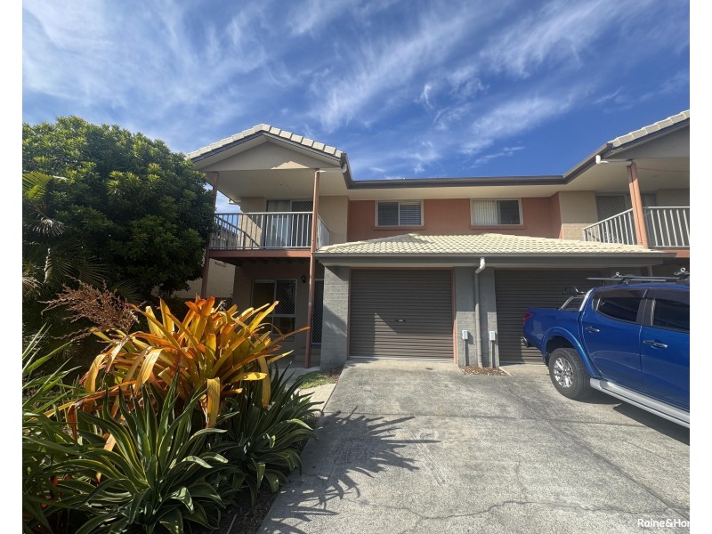 2 Meadowbrook Drive, Meadowbrook QLD 4131