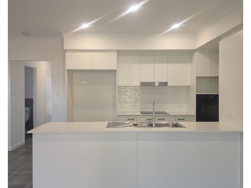 92/2 Waler Close, Mango Hill QLD 4509