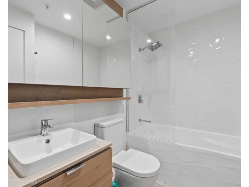1103/43 Ferry Rd, West End QLD 4101