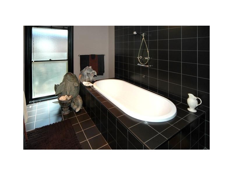 Golden Grove Court, Boambee NSW 2450