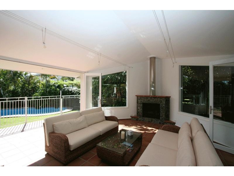 5 Hibiscus Avenue, Sapphire Beach NSW 2450