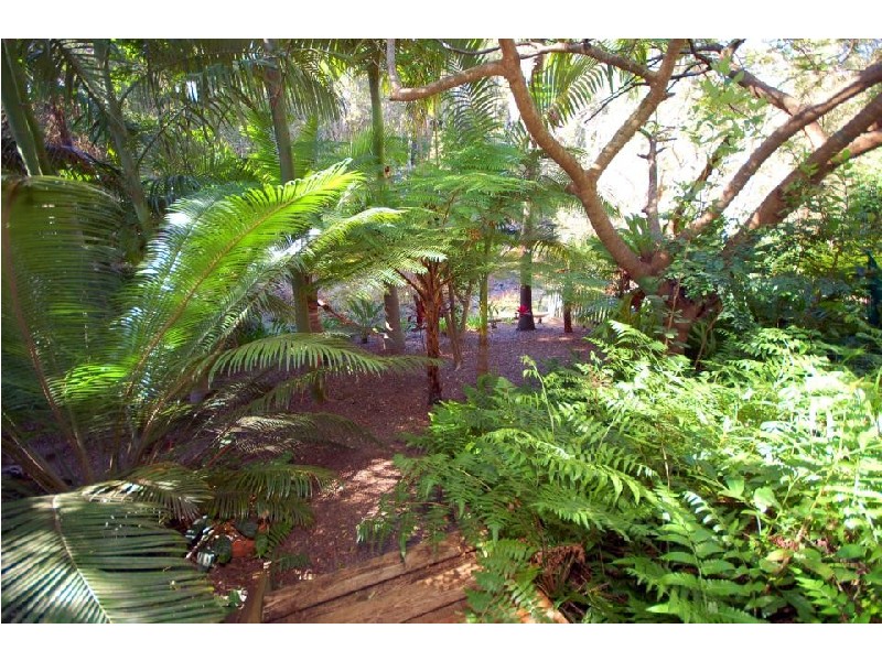 Crystal Drive, Coffs Harbour NSW 2450