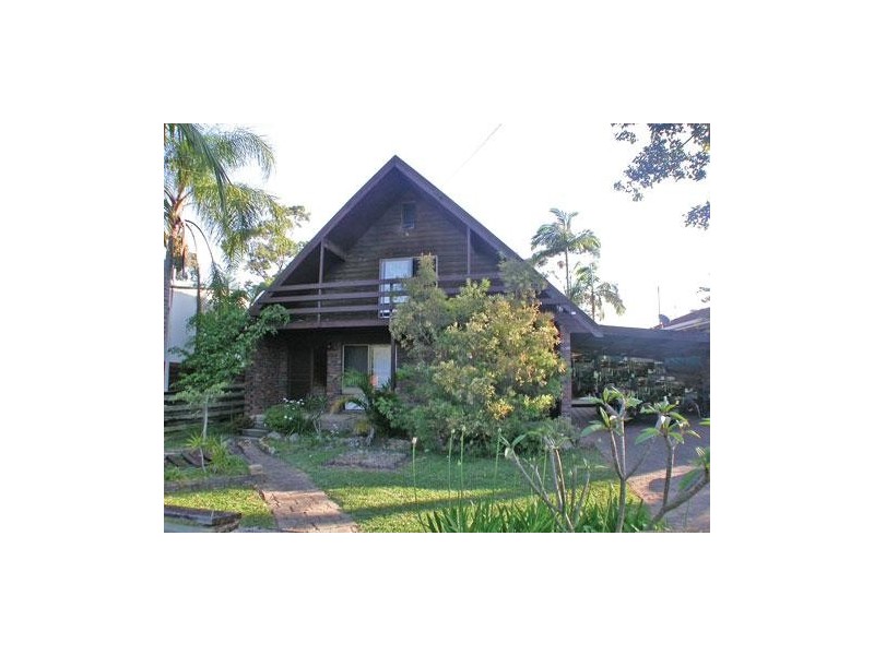 6 Pine Crescent, Sandy Beach NSW 2456