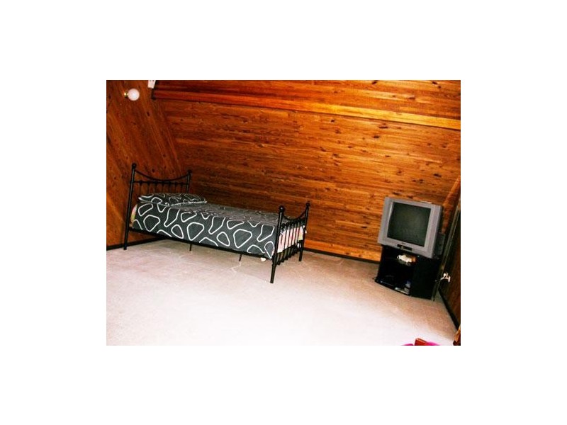 6 Pine Crescent, Sandy Beach NSW 2456