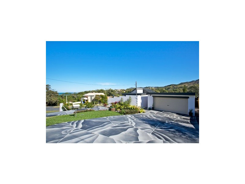 31 Elouera Drive, Sapphire Beach NSW 2450