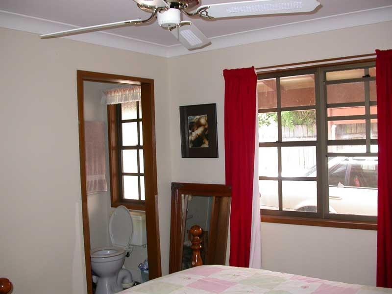 6 Dammerel Crescent, Emerald Beach NSW 2456