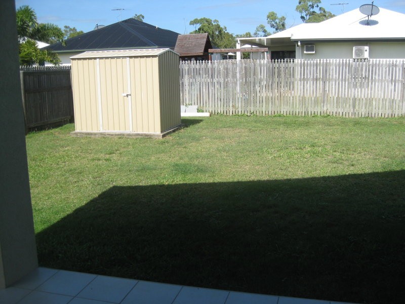 4 Wexford Crescent, Burdell QLD 4818