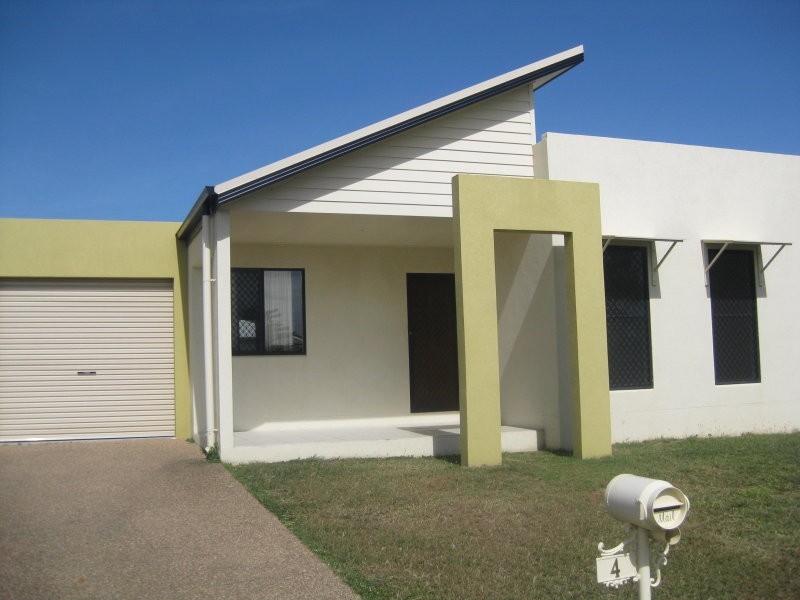 4 Wexford Crescent, Burdell QLD 4818