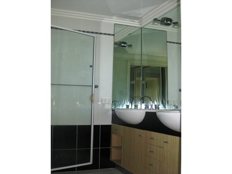 Townsville City QLD 4810