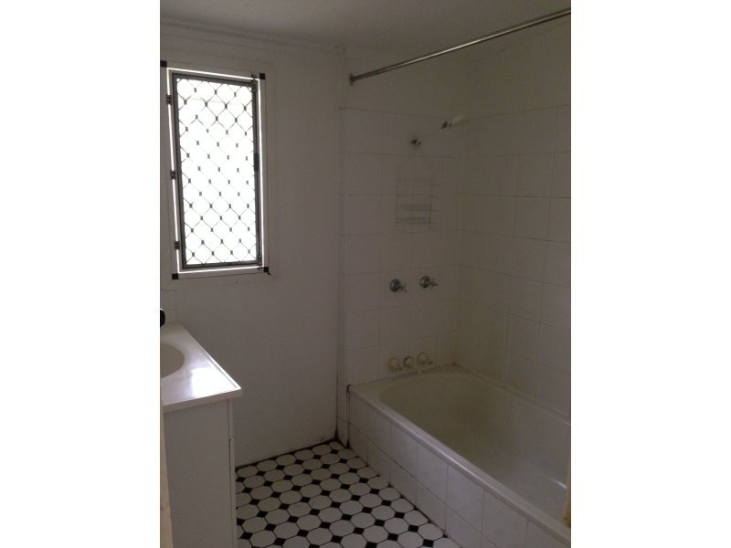 1/14 Ackers Street, Hermit Park QLD 4812