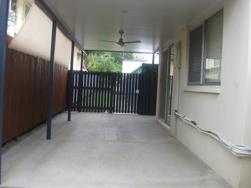 West End QLD 4810
