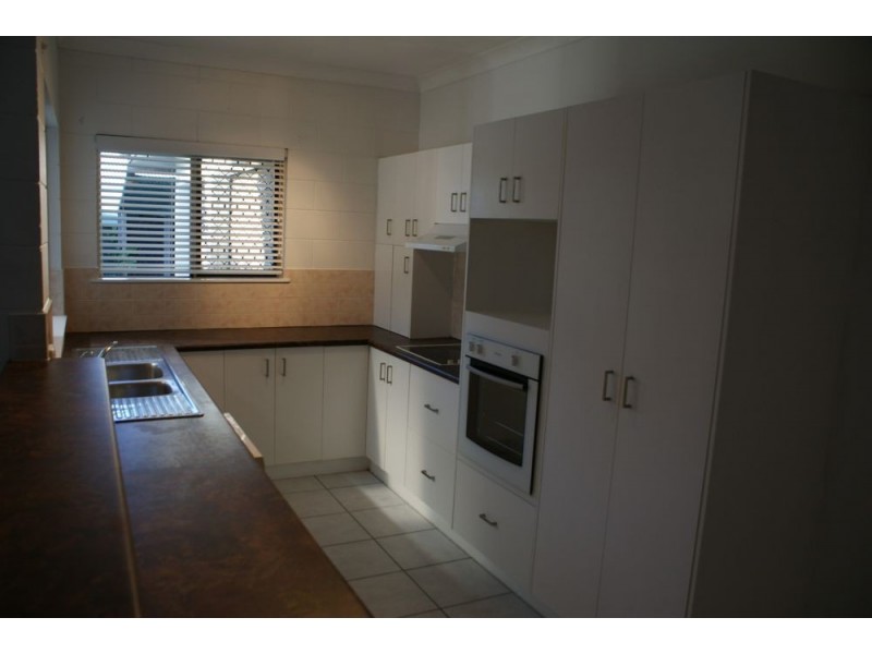 Mount Louisa QLD 4814