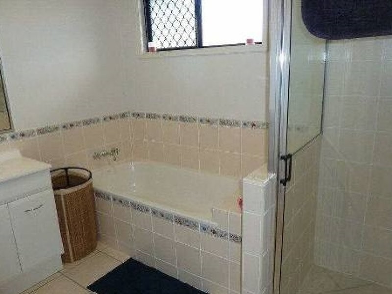 11 Birdwing Court, Douglas QLD 4814