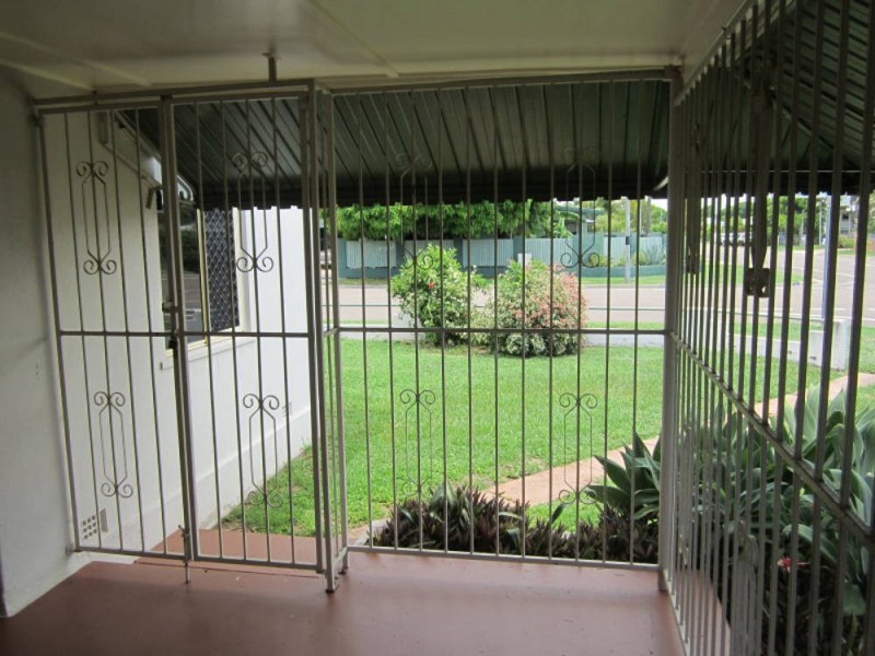 20 Camp Street, Mundingburra QLD 4812