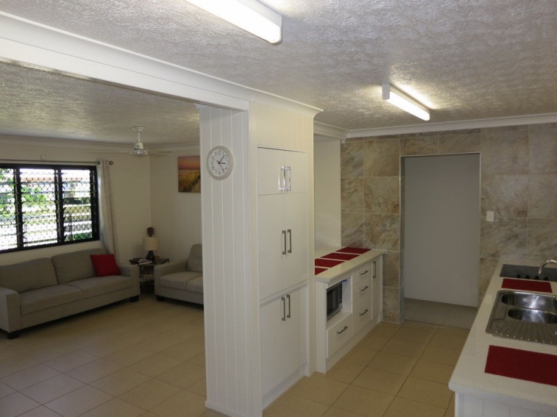 13 Childers Court, Kirwan QLD 4817