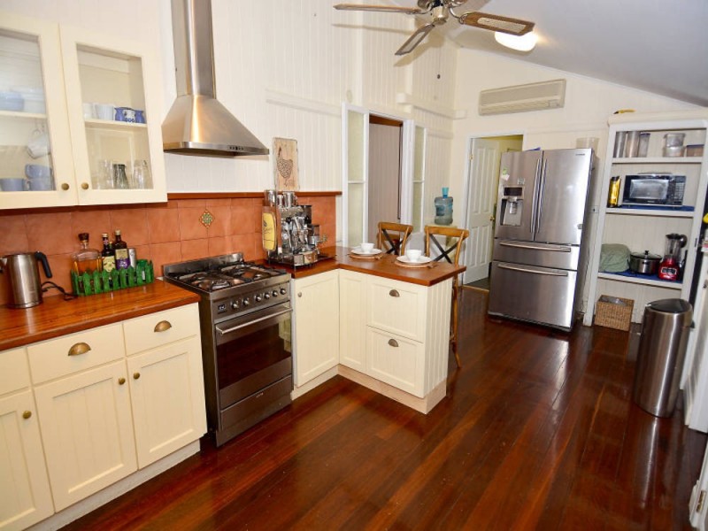 46 Princes Road, Hyde Park QLD 4812