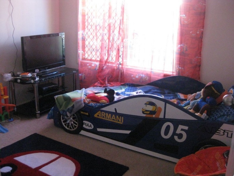 Bushland Beach QLD 4818